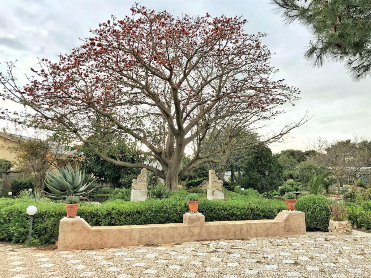 Giardino Dell'Impossibile Di Antonino Campo Daire Favignana Dış mekan fotoğraf